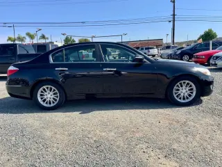 2011 HYUNDAI GENESIS
