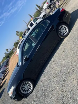 2011 HYUNDAI GENESIS