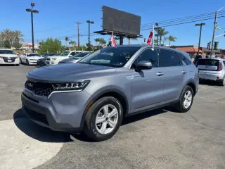 2022 KIA SORENTO