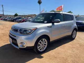 2019 KIA SOUL