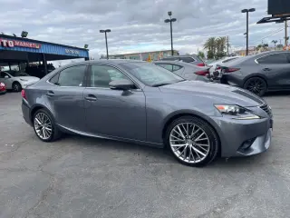 2015 LEXUS IS