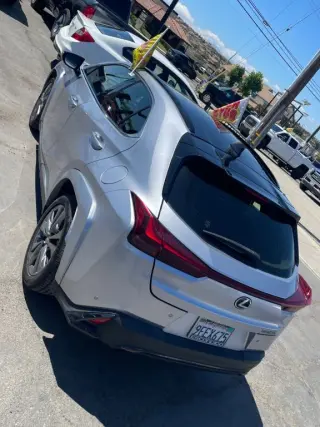 2023 LEXUS UX