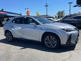 2023 LEXUS UX