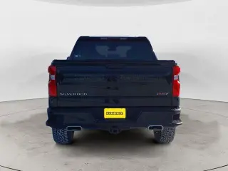 Chevrolet Silverado 1500 2023 4x4 RST 4dr Crew Cab 5.8 ft. SB