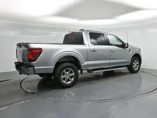Ford F-150 2024 4x4 XLT 4dr SuperCrew 5.5 ft. SB