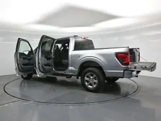 Ford F-150 2024 4x4 XLT 4dr SuperCrew 5.5 ft. SB