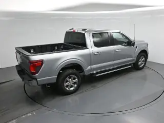Ford F-150 2024 4x4 XLT 4dr SuperCrew 5.5 ft. SB