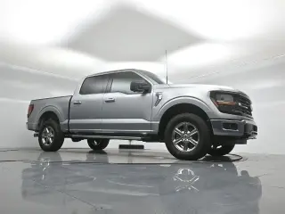 Ford F-150 2024 4x4 XLT 4dr SuperCrew 5.5 ft. SB