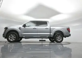 Ford F-150 2024 4x4 XLT 4dr SuperCrew 5.5 ft. SB