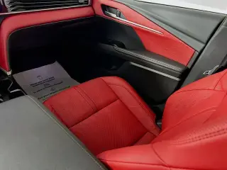 Toyota Camry 2026 SE 4dr Sedan