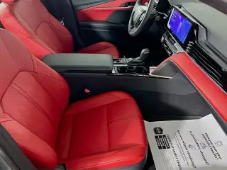 Toyota Camry 2026 SE 4dr Sedan