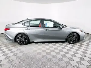Toyota Camry 2026 SE 4dr Sedan