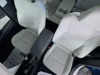 Toyota Camry 2026 SE 4dr Sedan