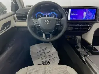 Toyota Camry 2026 SE 4dr Sedan