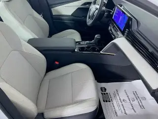 Toyota Camry 2026 SE 4dr Sedan