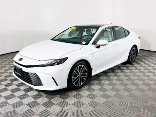 Toyota Camry 2026 SE 4dr Sedan