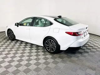 Toyota Camry 2026 SE 4dr Sedan