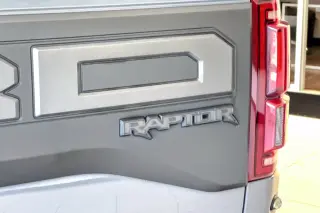 Ford F-150 2020 4x4 Raptor 4dr SuperCrew 5.5 ft. SB