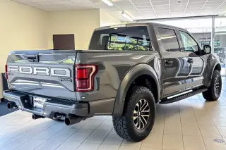 Ford F-150 2020 4x4 Raptor 4dr SuperCrew 5.5 ft. SB