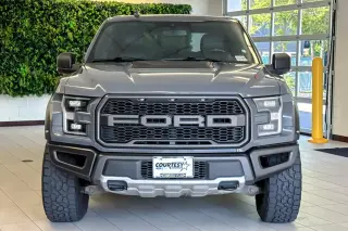 Ford F-150 2020 4x4 Raptor 4dr SuperCrew 5.5 ft. SB