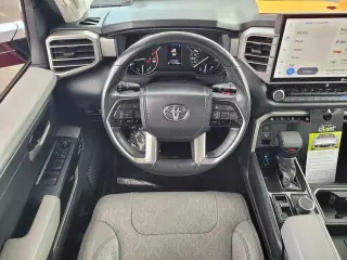 Toyota Tundra 2022 4x4 Limited 4dr Double Cab Pickup SB