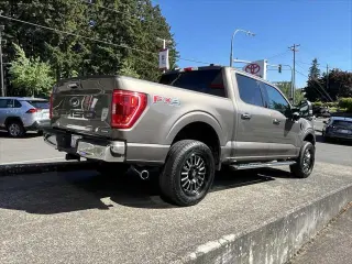 Ford F-150 2021 4x4 XLT 4dr SuperCrew 5.5 ft. SB
