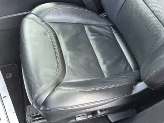 Ford Explorer 2023 AWD Platinum 4dr SUV