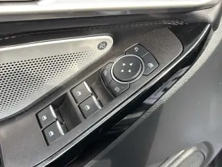 Ford Explorer 2023 AWD Platinum 4dr SUV