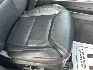 Ford Explorer 2023 AWD Platinum 4dr SUV