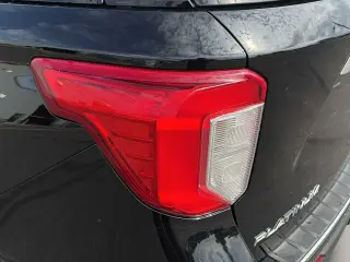 Ford Explorer 2023 AWD Platinum 4dr SUV