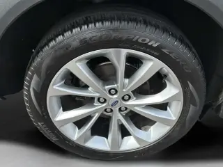 Ford Explorer 2023 AWD Platinum 4dr SUV