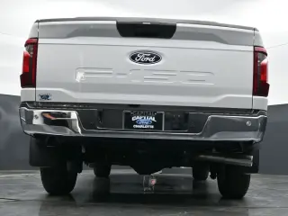 Ford F-150 2025 4x2 XL 2dr Regular Cab 6.5 ft. SB