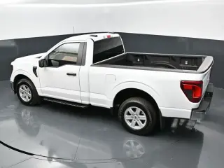 Ford F-150 2025 4x2 XL 2dr Regular Cab 6.5 ft. SB