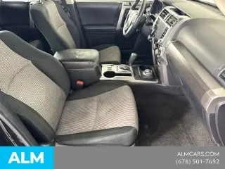 Toyota 4Runner 2021 4x4 SR5 4dr SUV