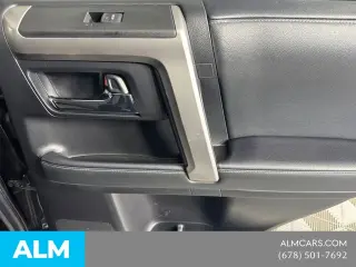 Toyota 4Runner 2021 4x4 SR5 4dr SUV