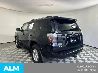 Toyota 4Runner 2021 4x4 SR5 4dr SUV