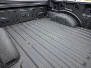 Ford F-150 2025 4x4 XLT 4dr SuperCrew 5.5 ft. SB