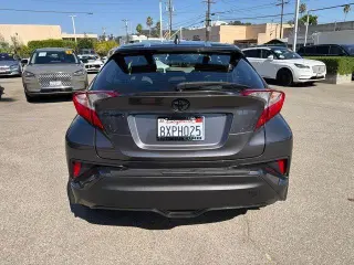 Toyota C-HR 2021 LE 4dr Crossover