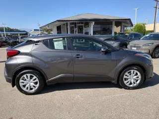 Toyota C-HR 2021 LE 4dr Crossover