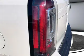 GMC Yukon XL 2015 4x4 SLT 4dr SUV