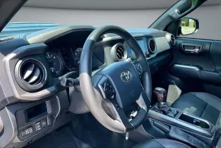 Toyota Tacoma 2019 4x4 TRD Sport 4dr Double Cab 5.0 ft SB 6A
