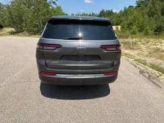 Jeep Grand Cherokee L 2023 4x4 Laredo 4dr SUV