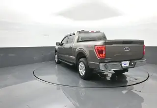 Ford F-150 2023 4x4 Platinum 4dr SuperCrew 6.5 ft. SB