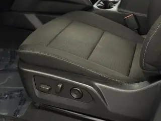 GMC Canyon 2023 4x4 Elevation 4dr Crew Cab 5 ft. SB