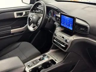 Ford Explorer 2021 AWD XLT 4dr SUV