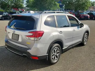 Subaru Forester 2023 AWD Premium 4dr Crossover