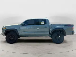 Toyota Tacoma 2022 4x4 TRD Pro 4dr Double Cab 5.0 ft SB 6M