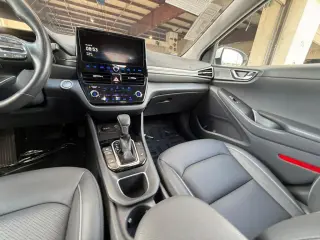 Hyundai IONIQ Hybrid 2022 Limited 4dr Hatchback