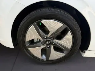 Hyundai IONIQ Hybrid 2022 Limited 4dr Hatchback
