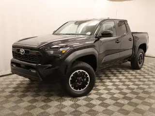 Toyota Tacoma 2024 4x4 SR5 4dr Double Cab 5.0 ft SB